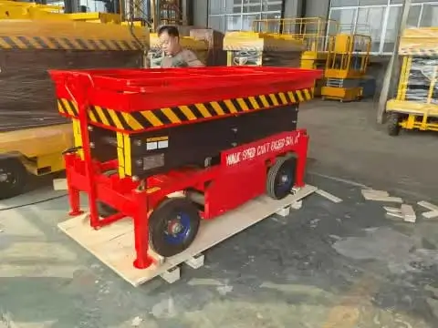 DADE Machinery heavy duty hydraulic lifting equipment loaded on lowbed logistics truck