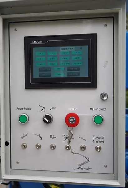 Main electrical control panel with digital display for towable lift